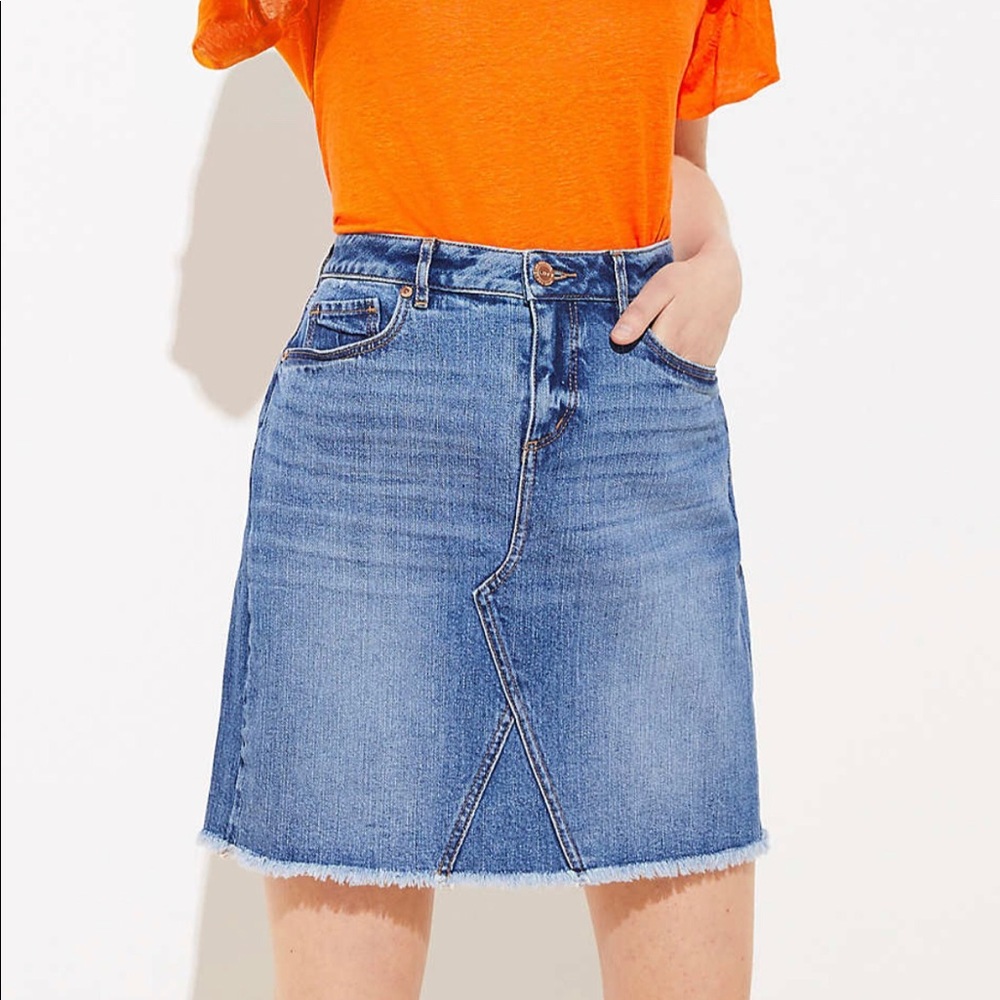 Loft frayed denim skirt size 8